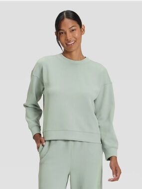 Women's Airy Sleek Ribbed Crewneck Sweatshirt - All In Motion